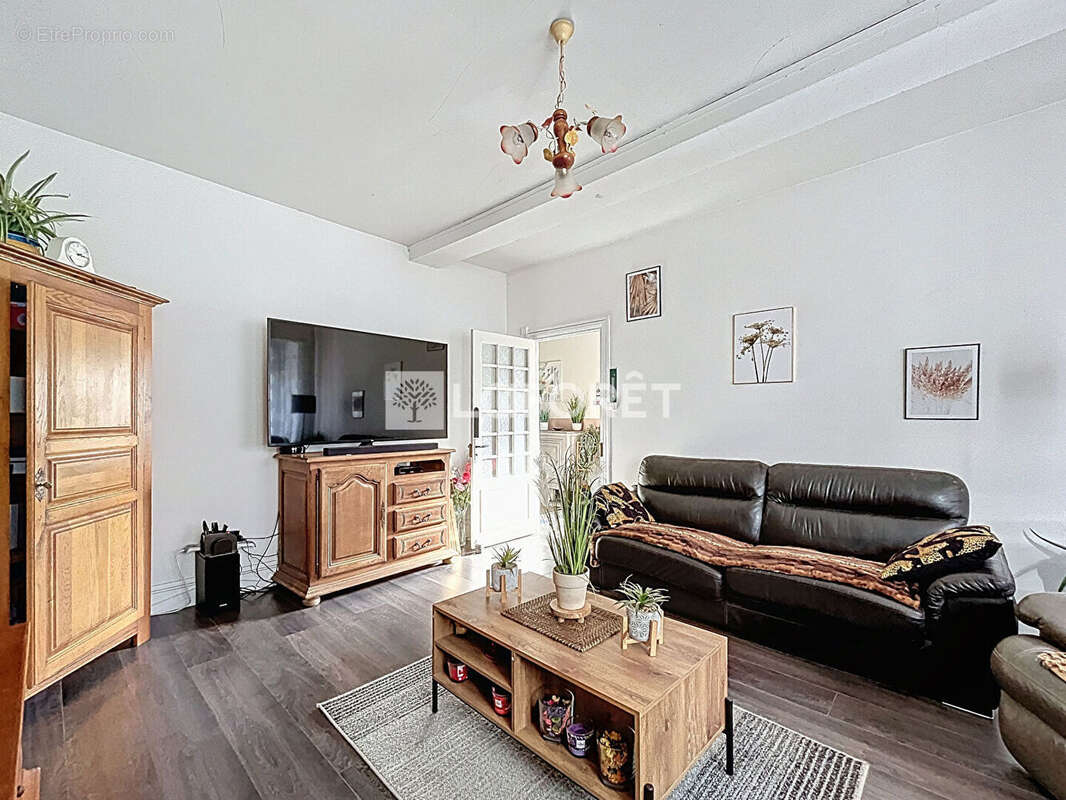 Maison à MAXEY-SUR-MEUSE