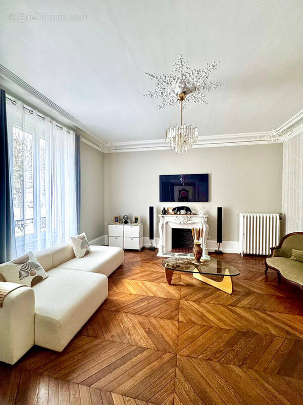 Maison à MILLY-LA-FORET