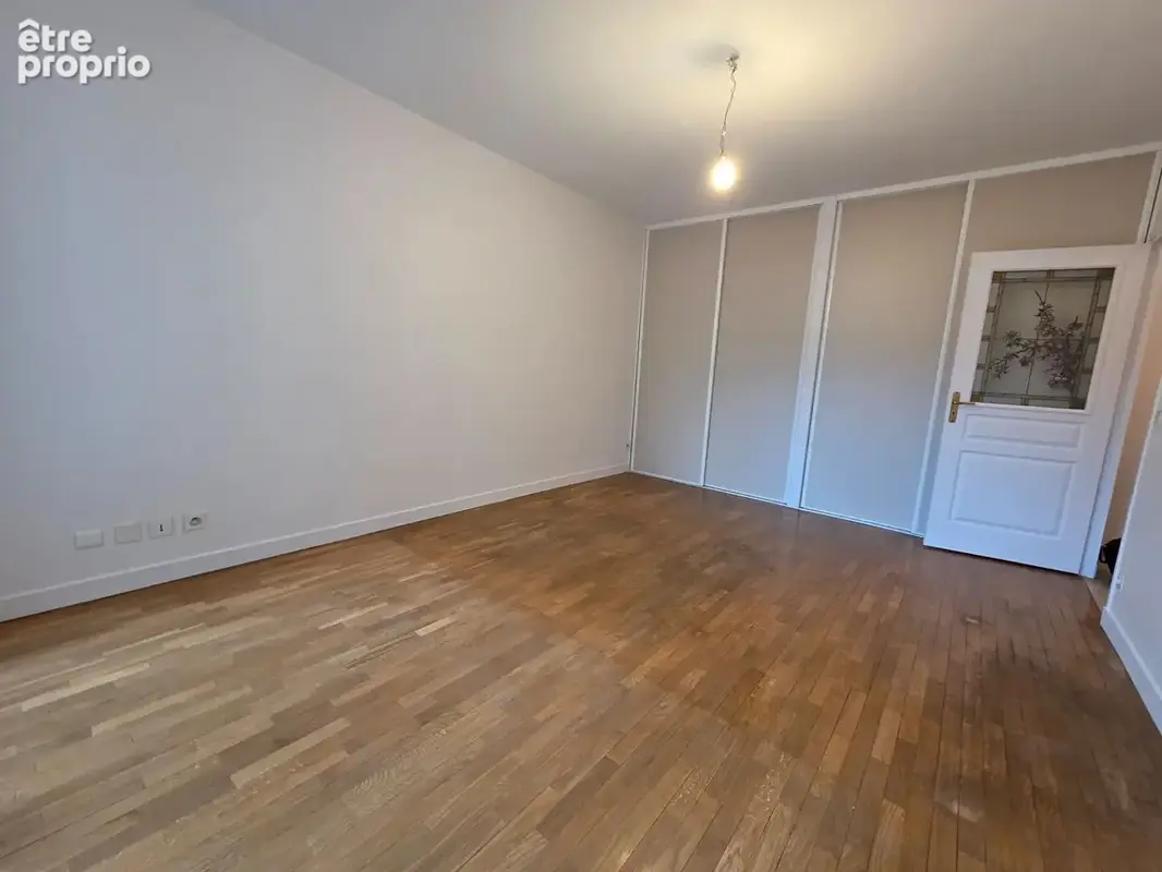 T3 récent carré Préfecture - photo 5