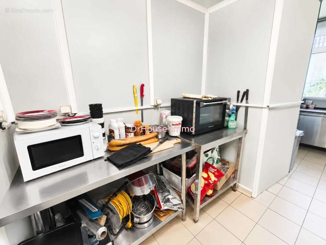 Commerce 87 m² à Laruns  - photo 8