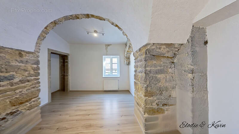 Appartement à TREVOUX