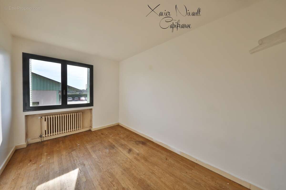 Maison à vendre 5 pièces proche de MONTREVEL EN BRESSE (01) - photo 7
