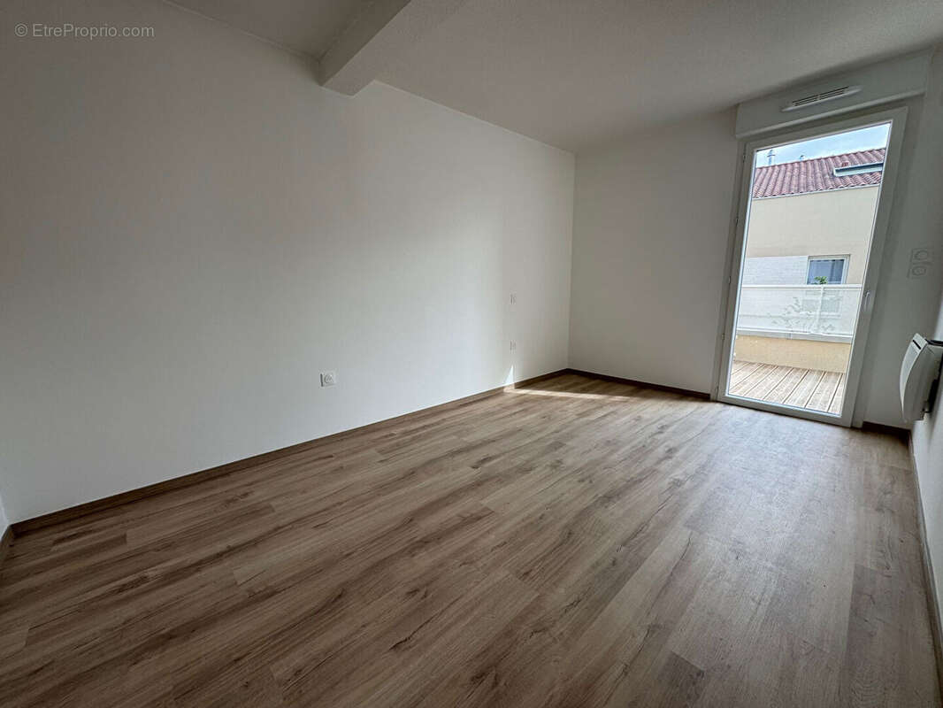 Appartement Pins Justaret 4 pièces 85 m2 + 63m² de terrasse et balcon ! - photo 5