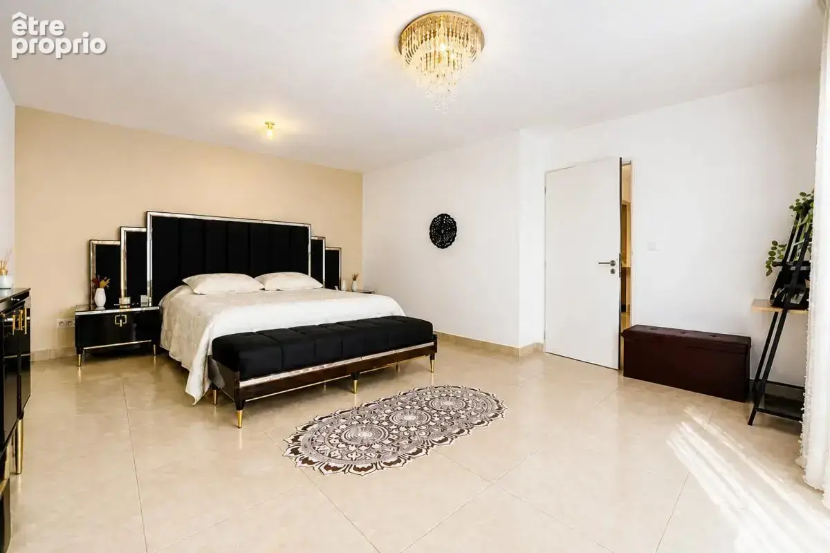 Maison de 5 pièces de 176 m² situé à Chabeuil - photo 8