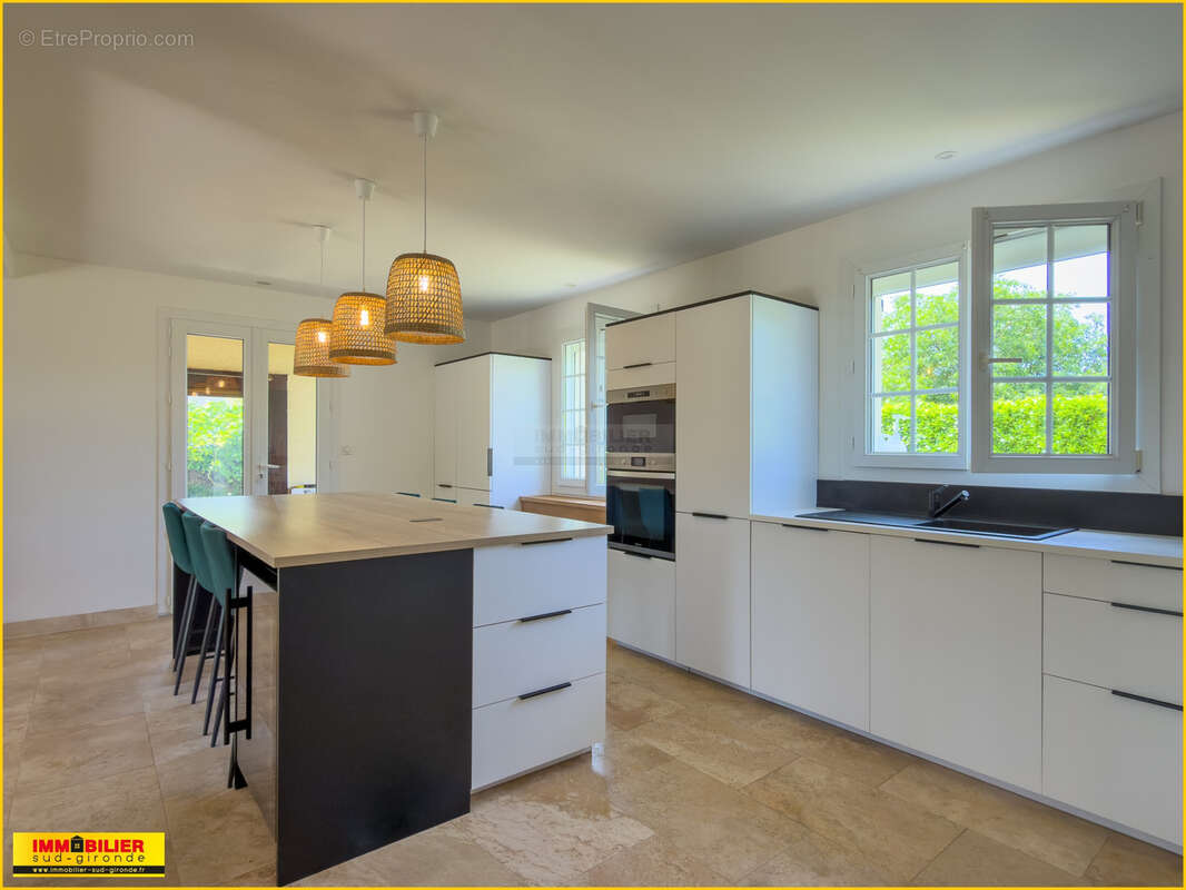 Maison rénovée dans un environnement calme - photo 9