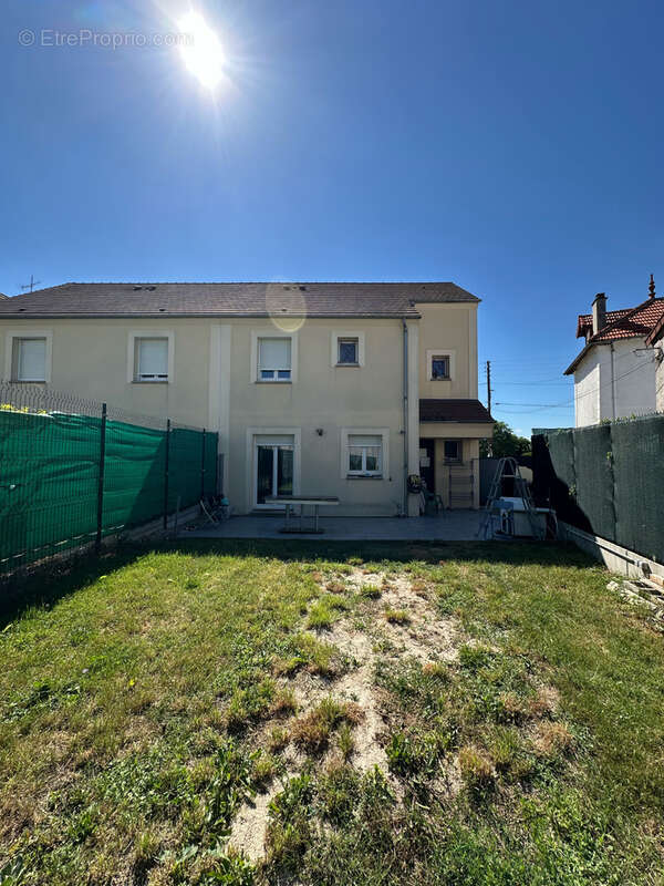 Maison à VILLEMOISSON-SUR-ORGE
