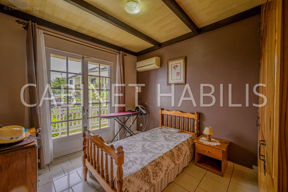 Maison à PETITE-ILE