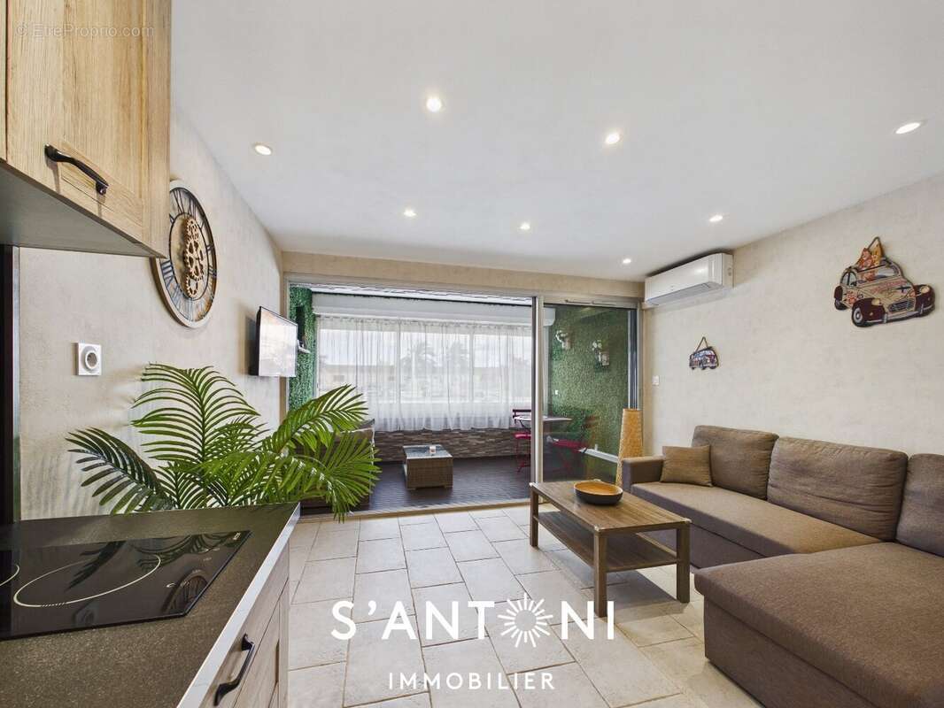 Appartement à VIAS