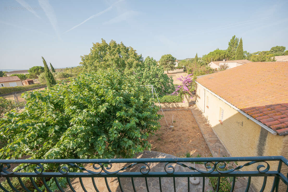 MaisonT5  avec 2 garages sur terrains clos - photo 38