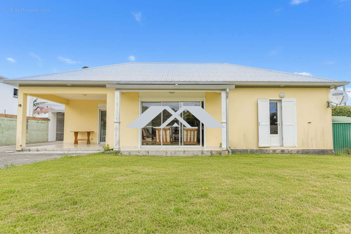 Maison à SAINT-JOSEPH