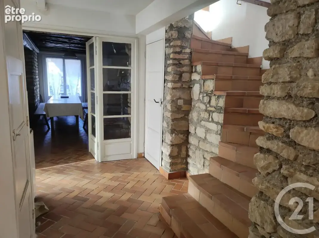 Maison 5 pièces 140 m² à vendre à Alligny-Cosne (58200) - photo 3