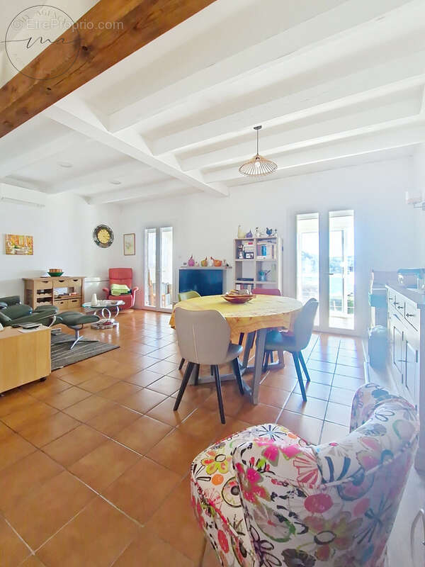 Maison à NAGES