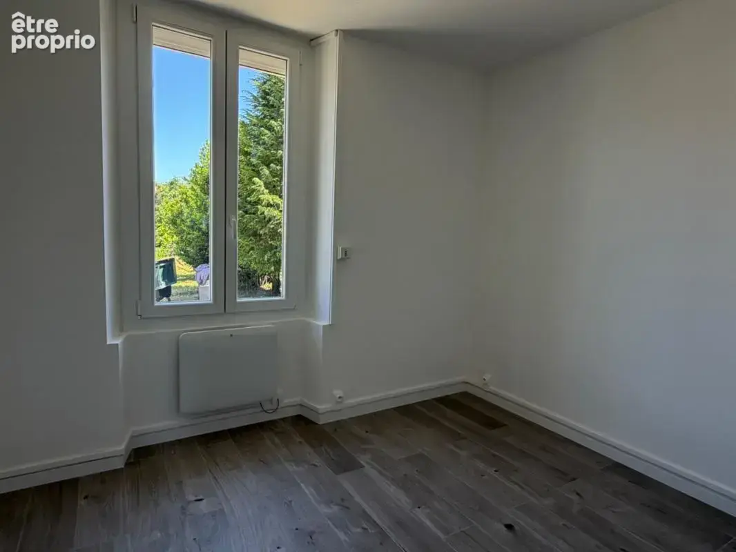 Pavillon de plain pied, 2 chambres, garage et jardin clos - photo 5