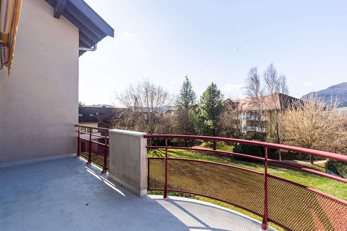 Agence immobiliere laforet - exclusivite - "peonia" - epagny-metz-tessy - appartement 3 pieces de 73.37m² - terrasse - cave - ga - photo 3