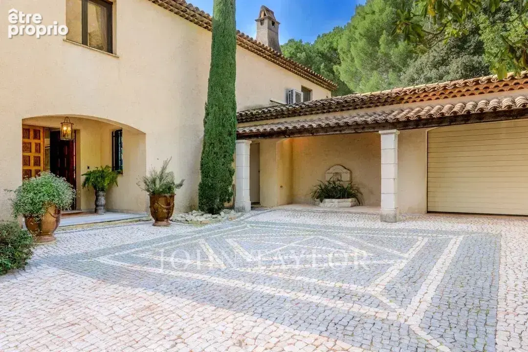 Une adresse confidentielle aux Parcs de Mougins - photo 8