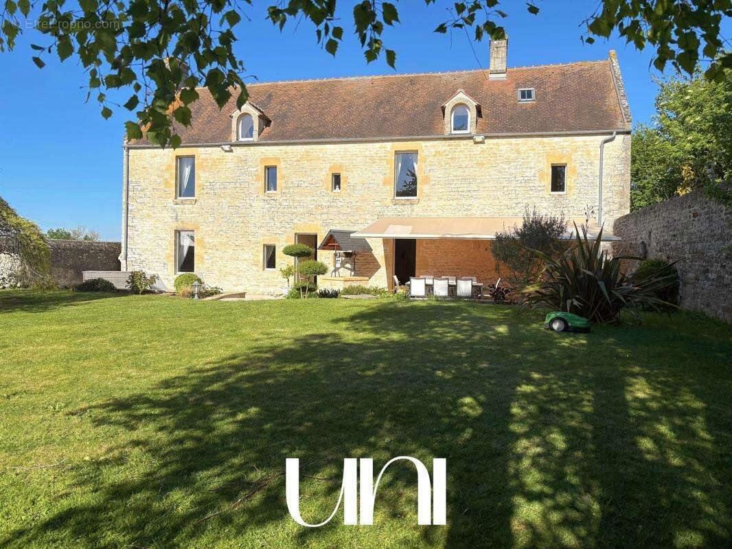 Maison à CREULLY