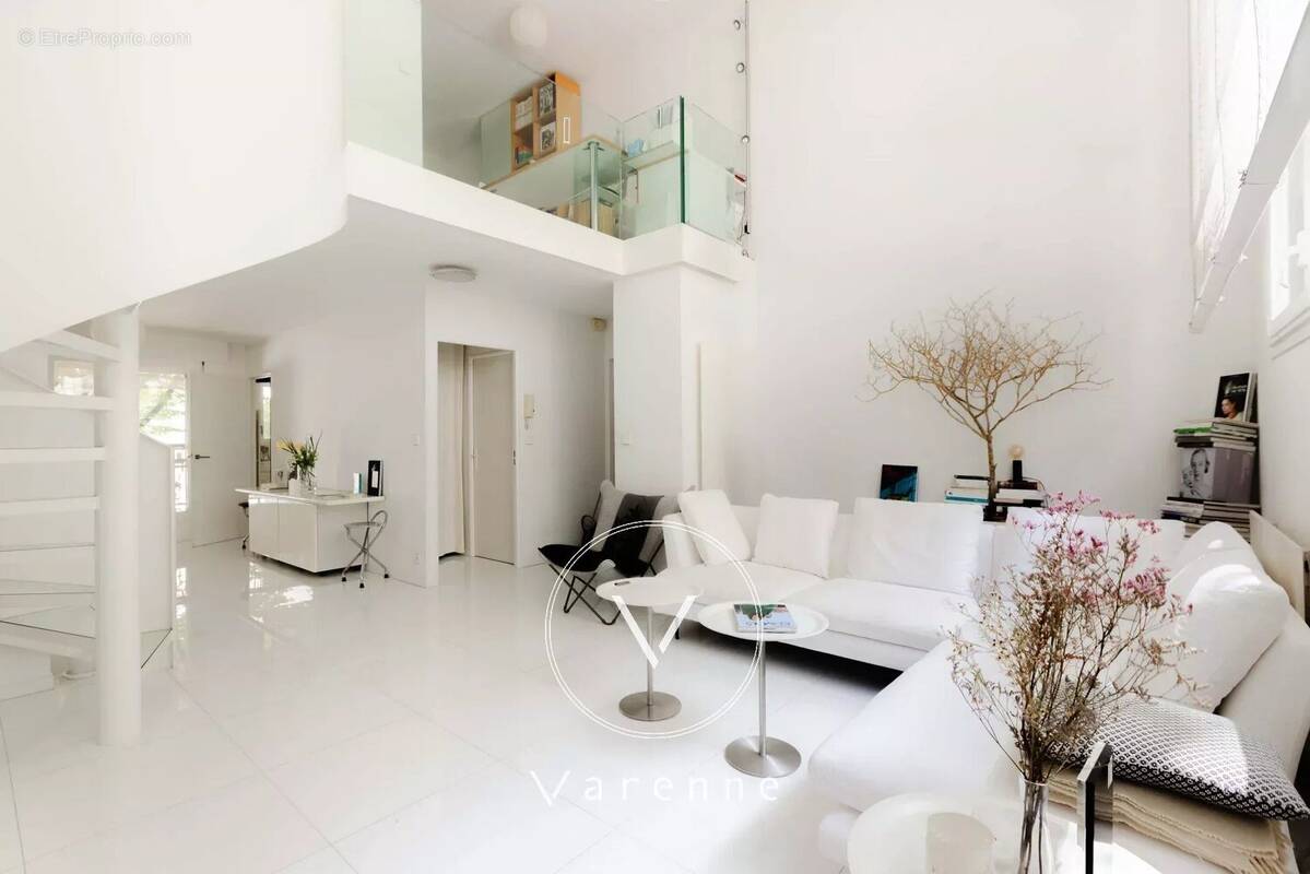Appartement à PARIS-20E