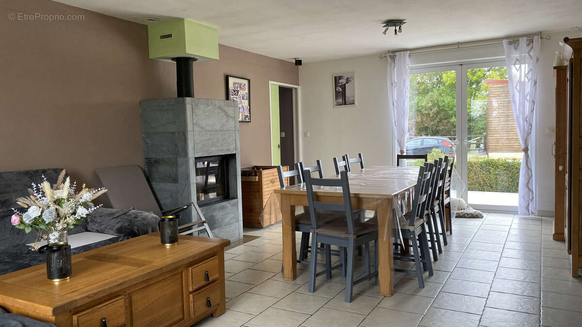 Maison à ARMENTIERES-SUR-AVRE