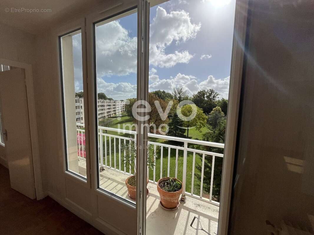 Appartement à VERSAILLES