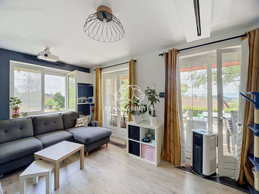 Maison 120 m² à Montagny  - photo 2