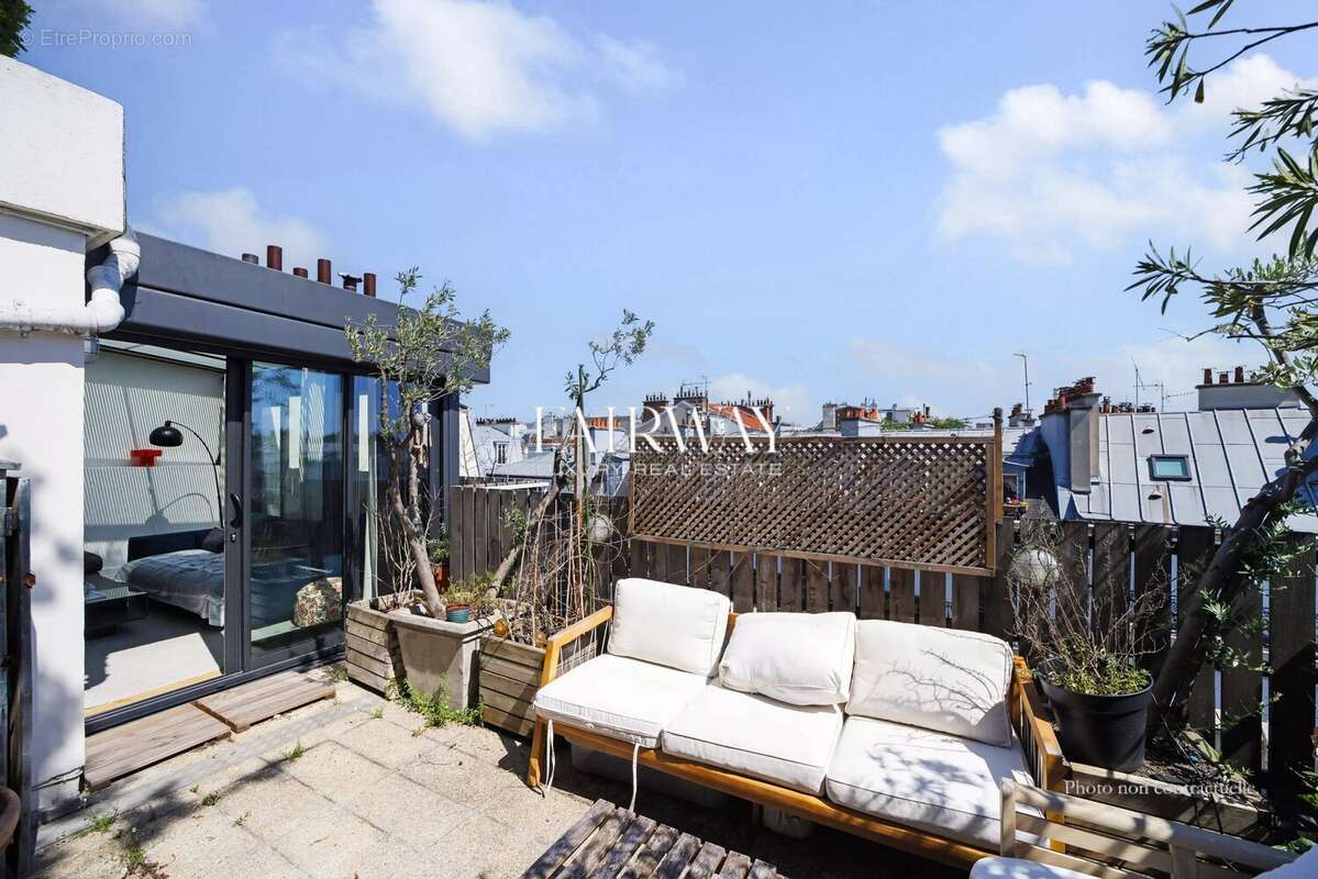 Appartement à PARIS-17E
