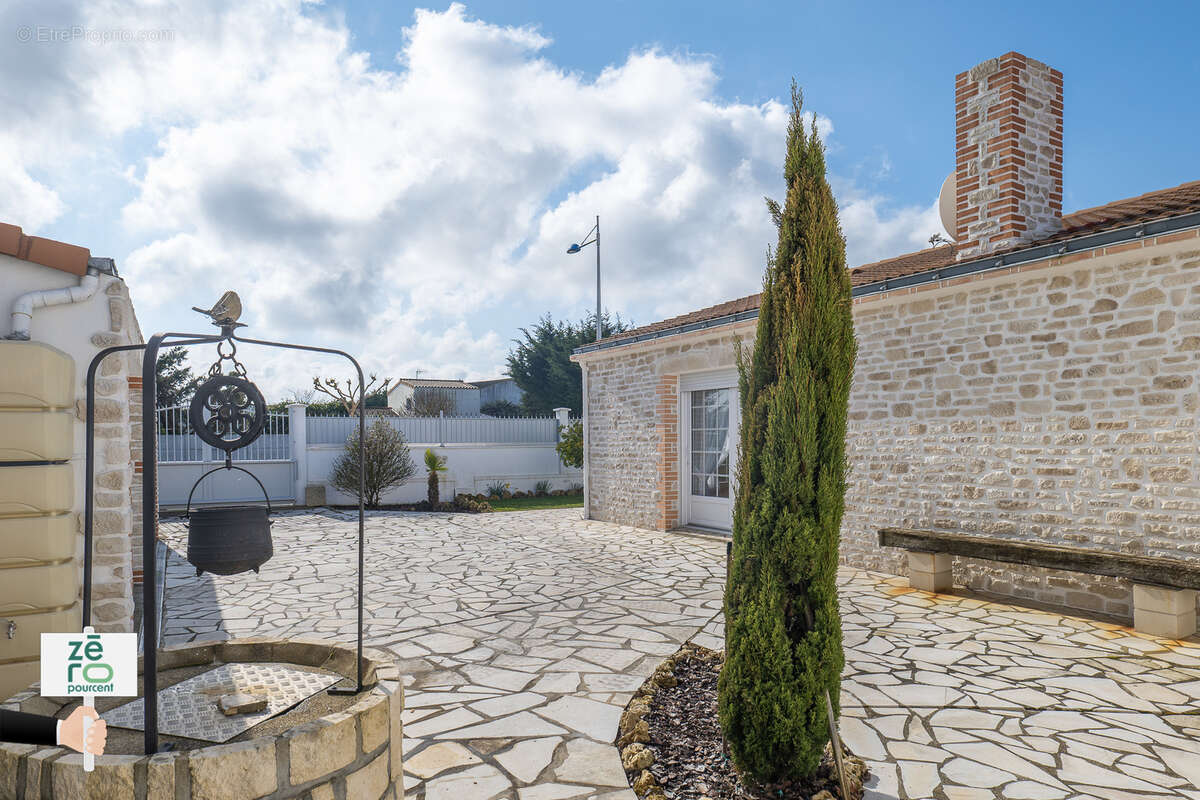 Maison à L'AIGUILLON-SUR-MER