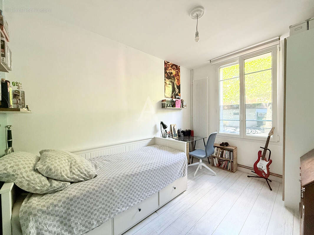 Appartement à LE PERREUX-SUR-MARNE