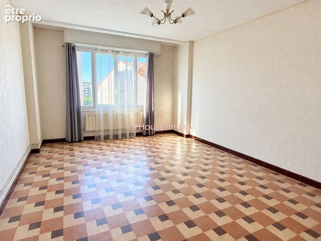 Appartement 3 pièces 63 m² à vendre à Marseille-5e (13005) - photo 2