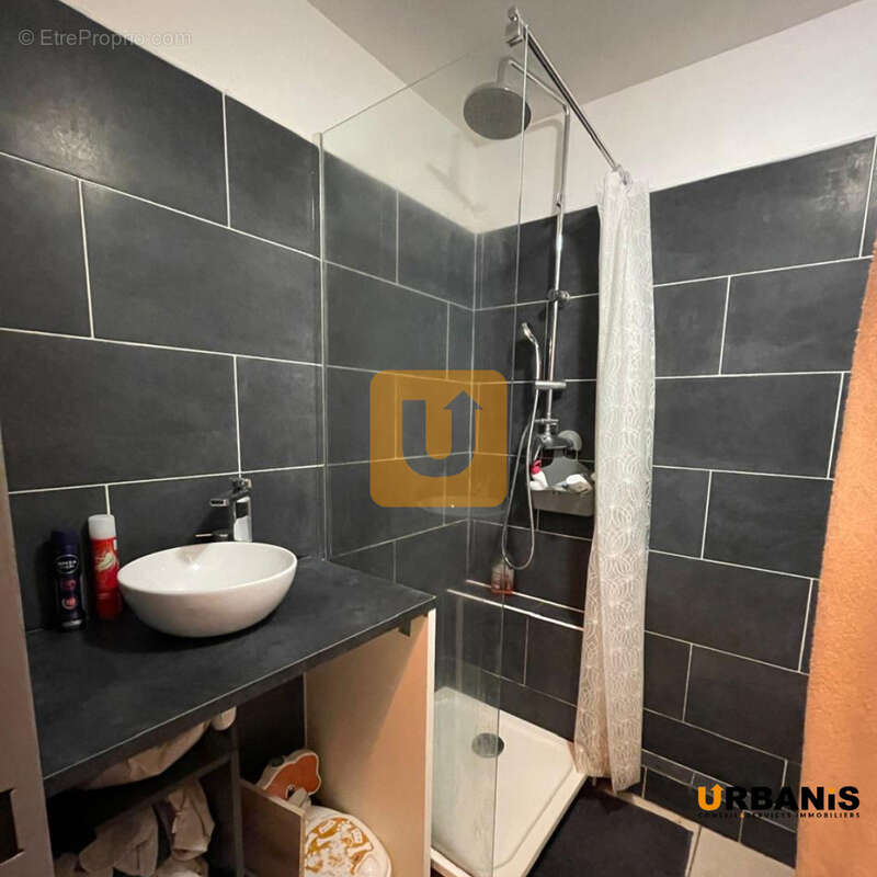 Appartement à SAINT-DENIS