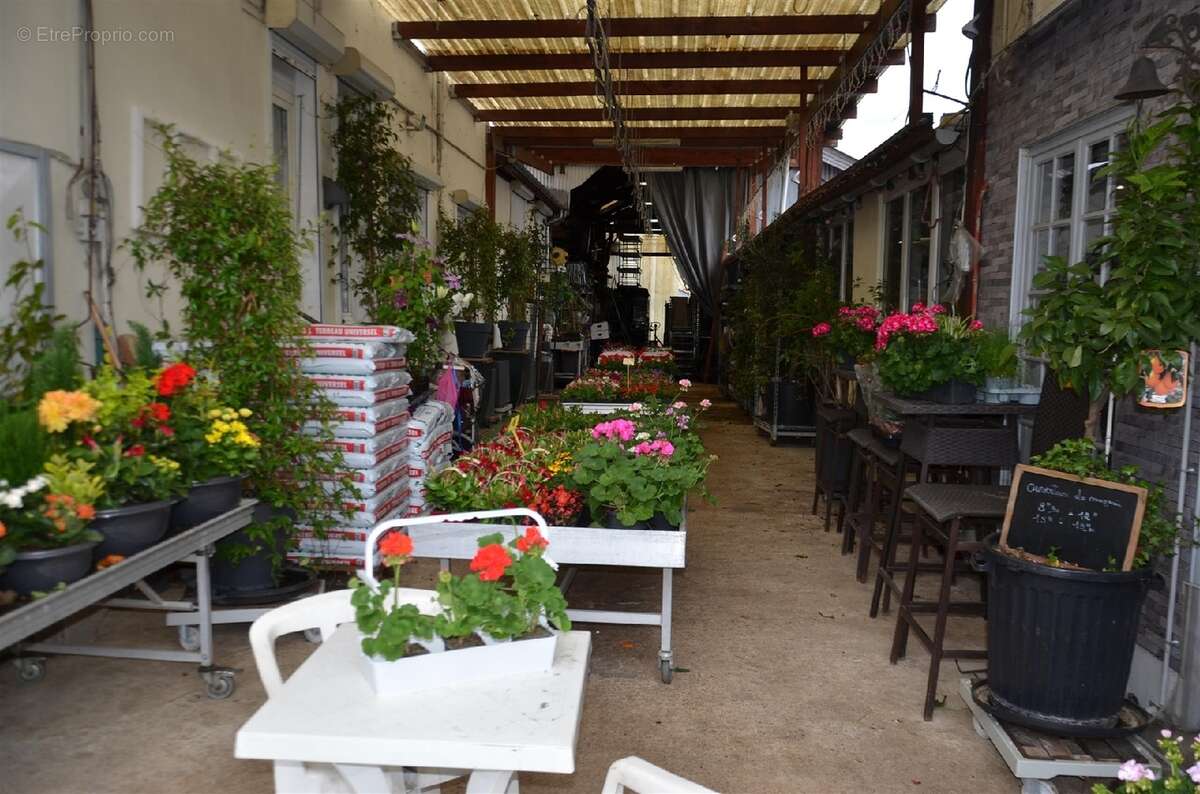 Autre à CHAMPIGNY-SUR-MARNE