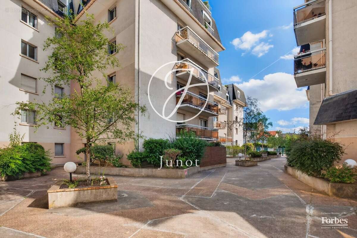 Appartement à VIROFLAY