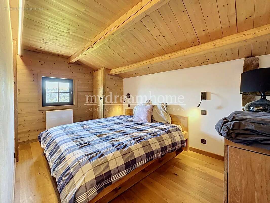 Rare ! exclusivite : chalet d alpage vue mont blanc sur les hauteurs de saint nicolas la chapelle (73590) - photo 15