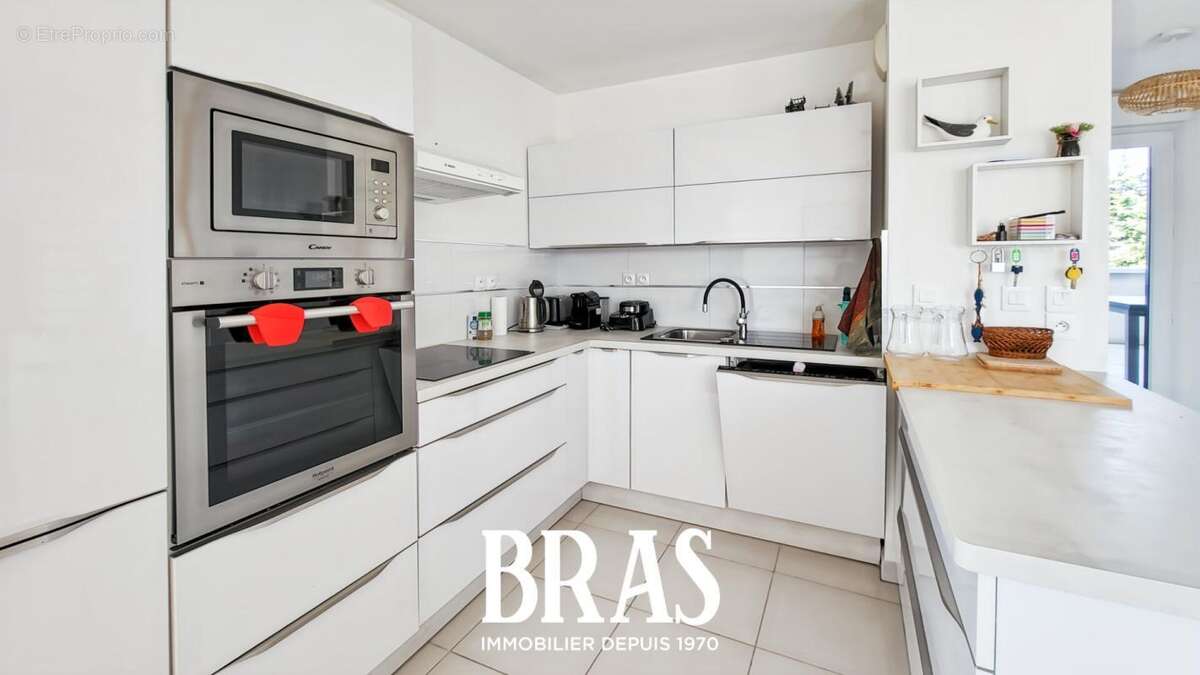 Appartement à LE POULIGUEN