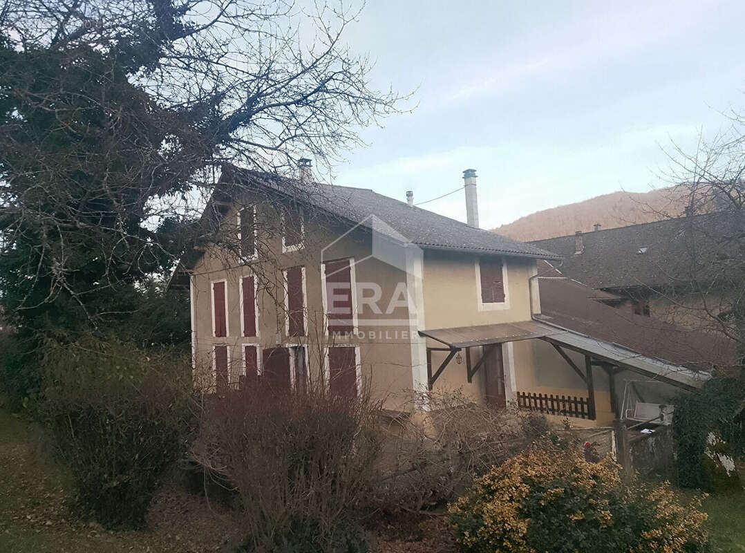 Maison à CHARAVINES