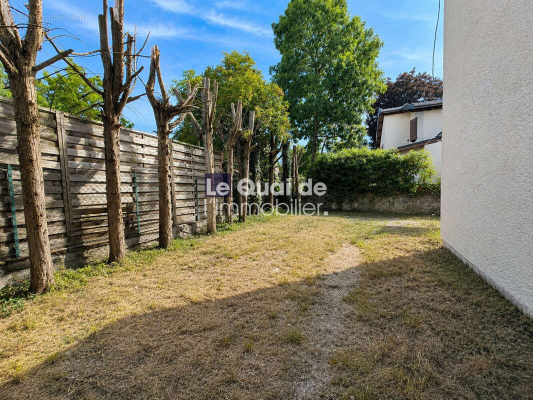 Appartement 90 m² à Eybens  - photo 6