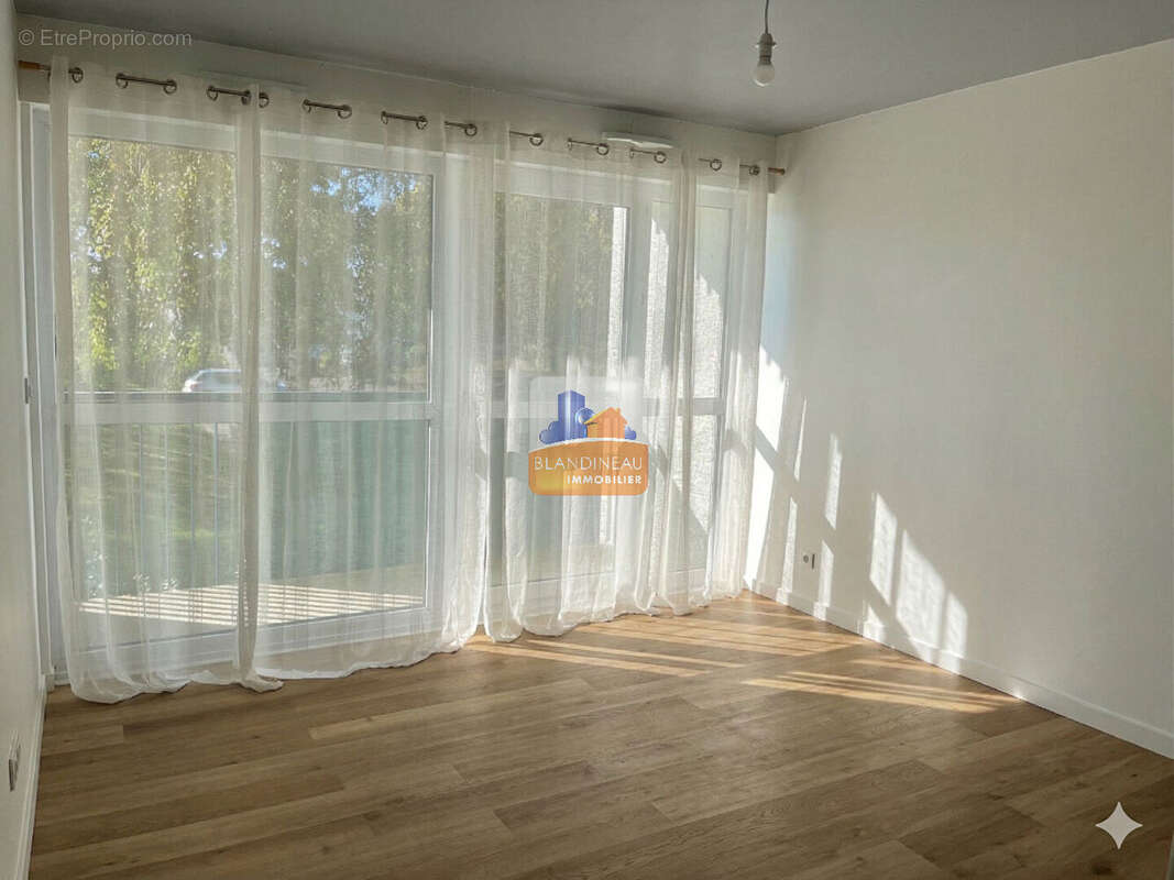 Appartement à REZE