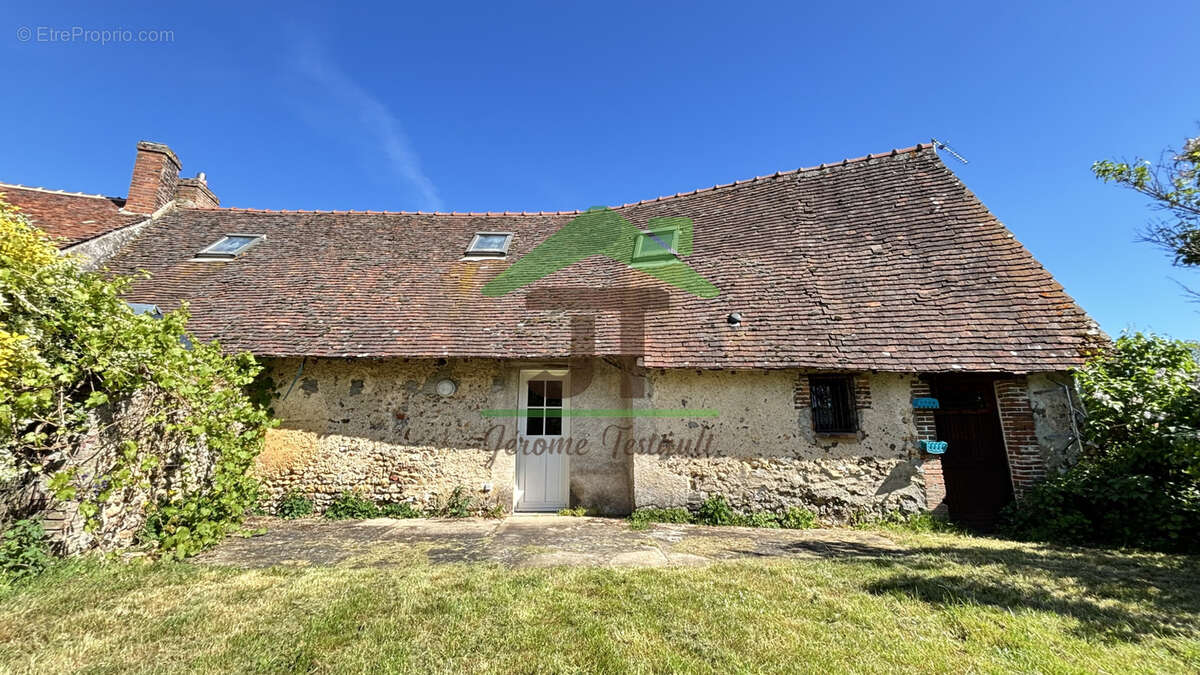 Maison à CLOYES-SUR-LE-LOIR