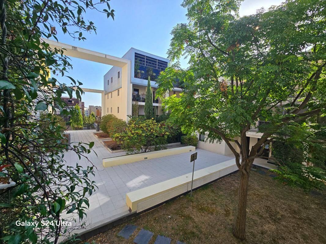 Appartement à SAINT-JEAN-DE-VEDAS