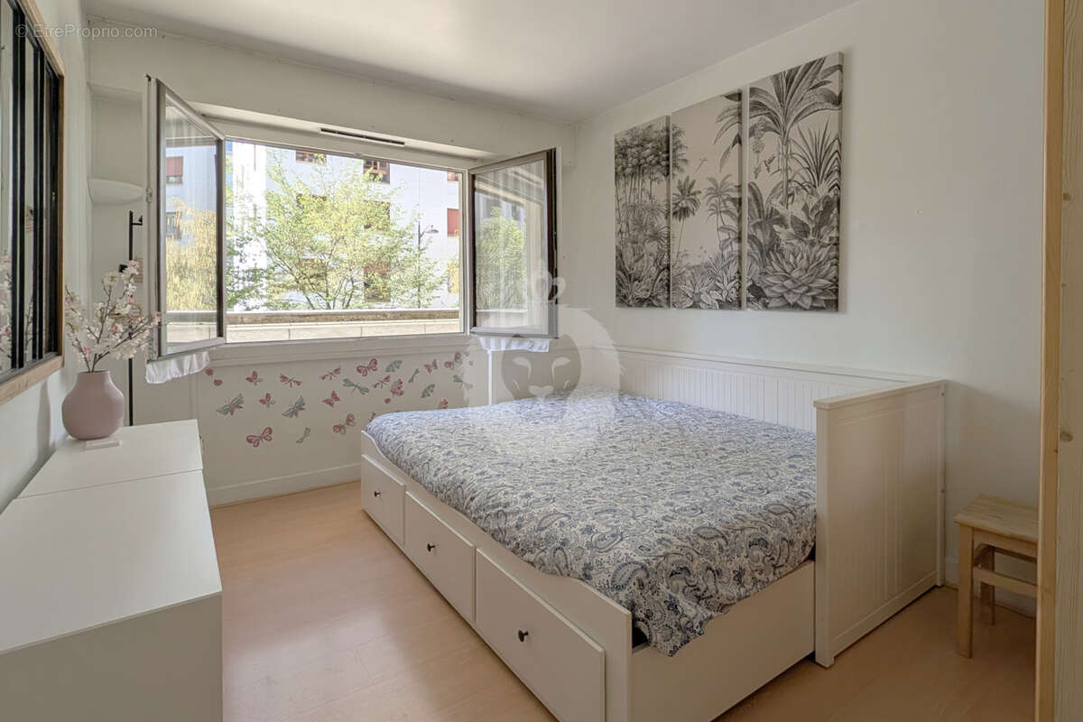 Appartement à PARIS-12E