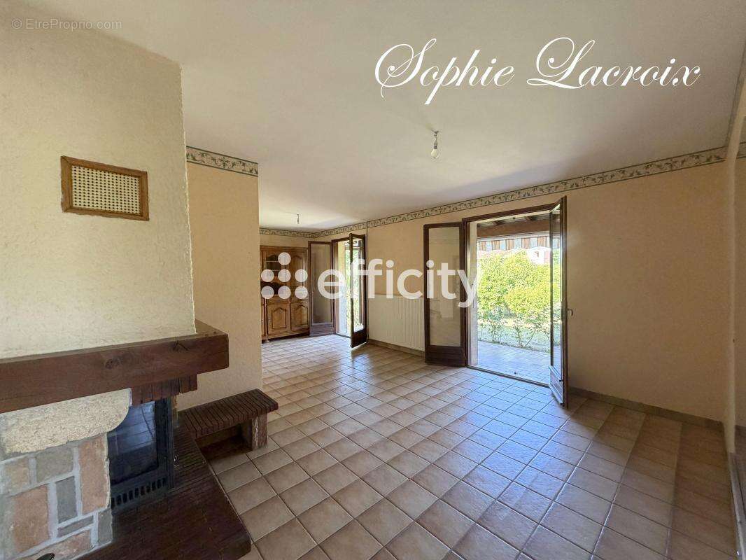 Maison 88 m² à Anneyron  - photo 6