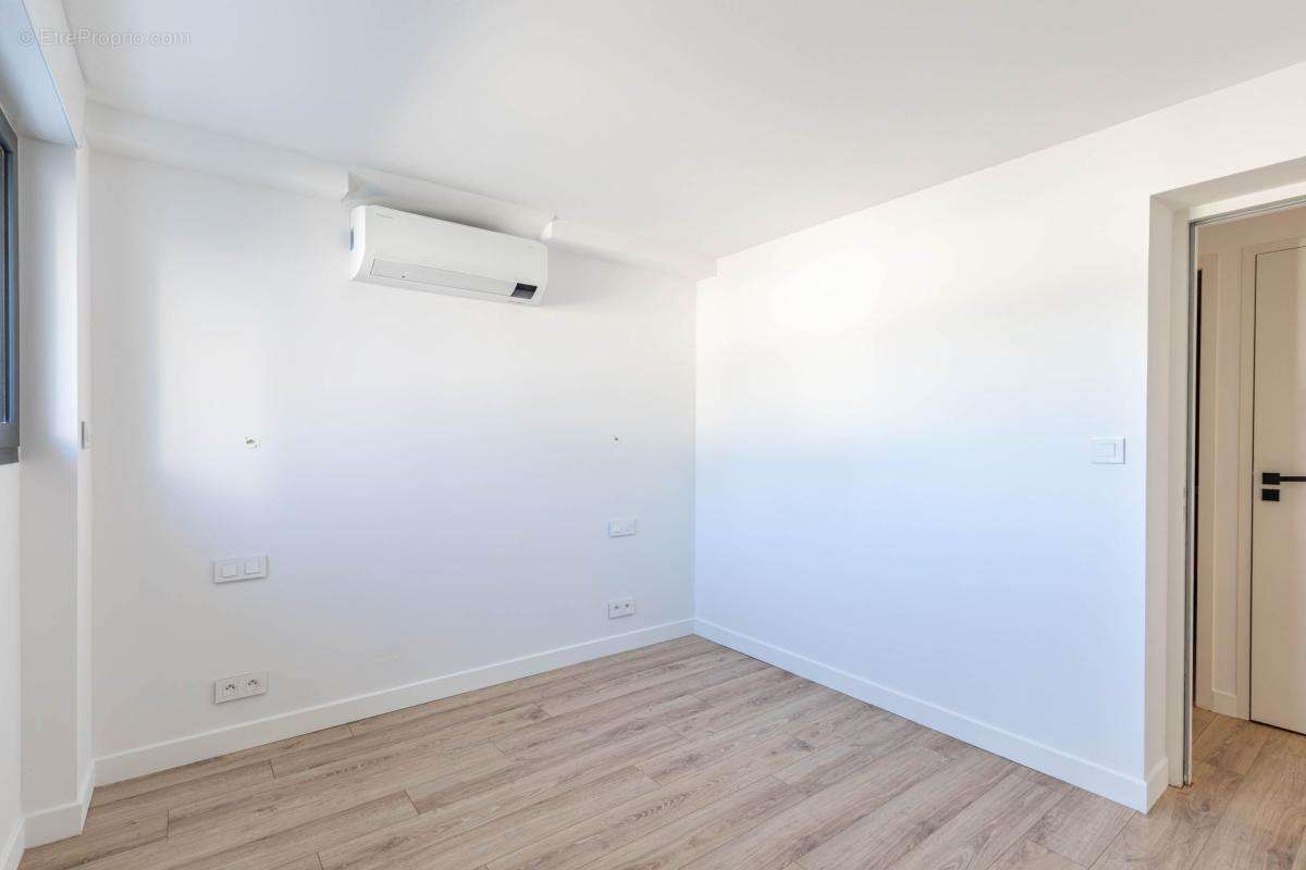 Appartement à SANARY-SUR-MER