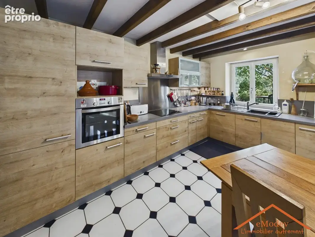 Maison 8 pièces 237 m² à vendre à Hadol (88220) - photo 9