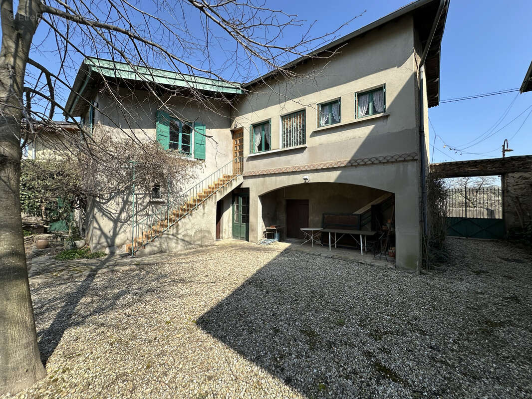 Maison à LOIRE-SUR-RHONE