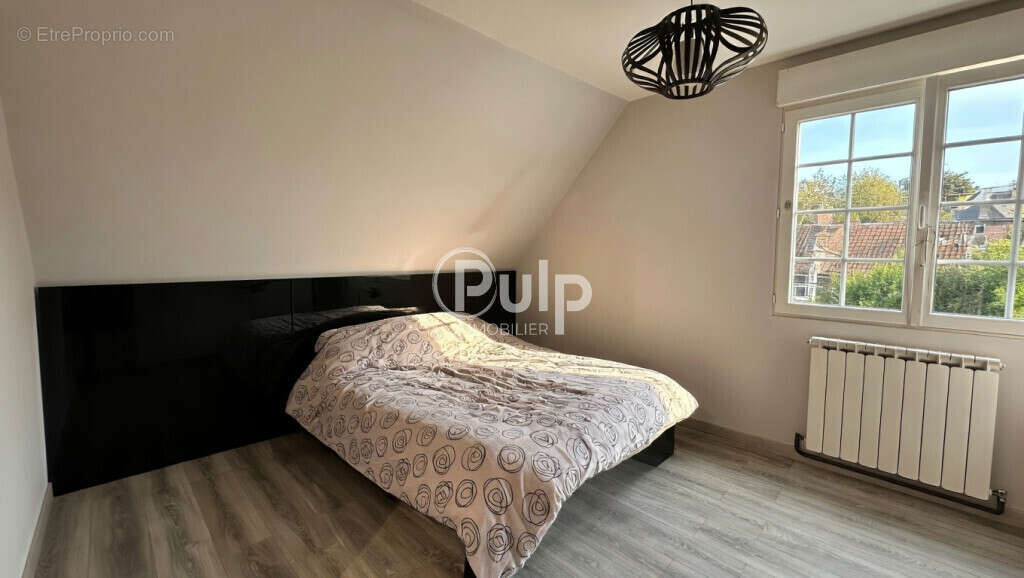 Maison à SIN-LE-NOBLE