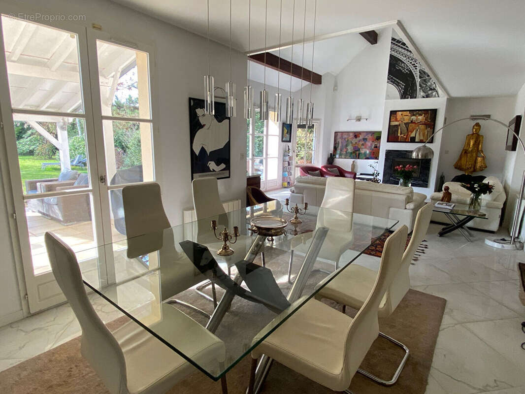 Maison à SOISY-SOUS-MONTMORENCY