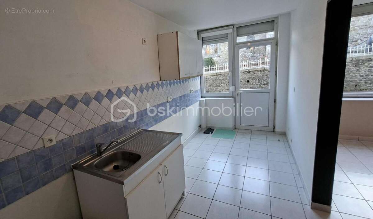 Maison à LANDELLES-ET-COUPIGNY