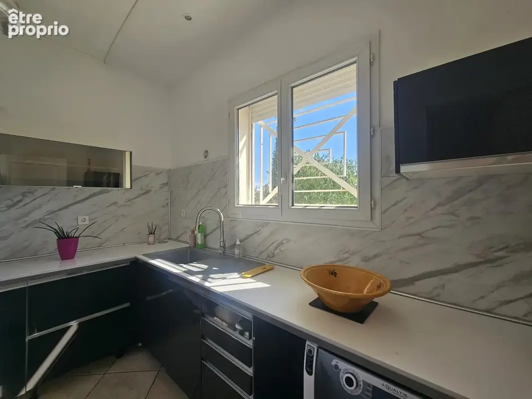 Maison familiale, piscine, garage, dépendance - 34670 - St Brès - photo 8