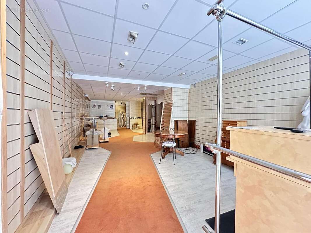 Commerce à SAINTE-MAURE-DE-TOURAINE