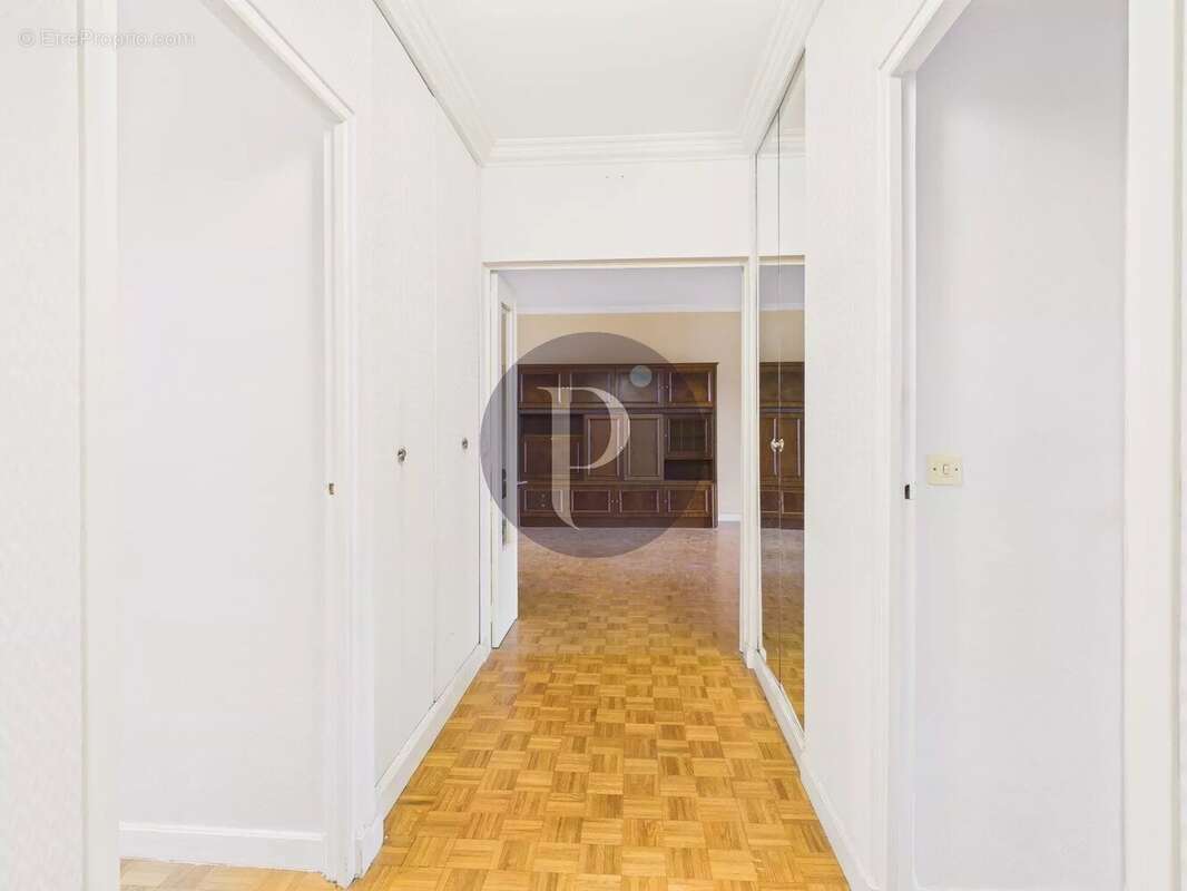 Appartement à BOURG-LA-REINE