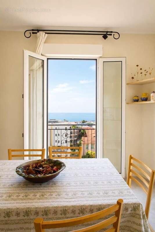 Appartement à MENTON